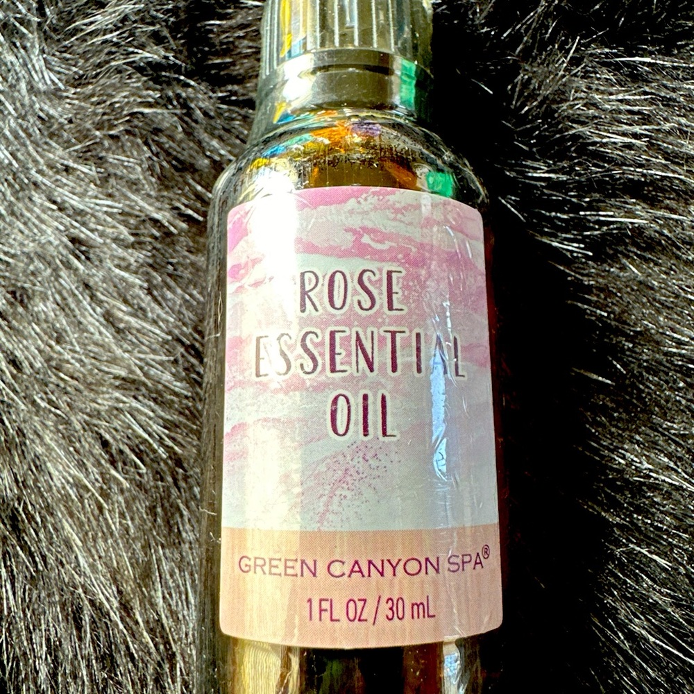 Green Canyon Spa Rose Essential Oil